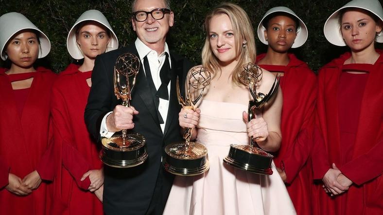 靠一部《使女的故事》横扫艾美奖,Hulu做对了什么?